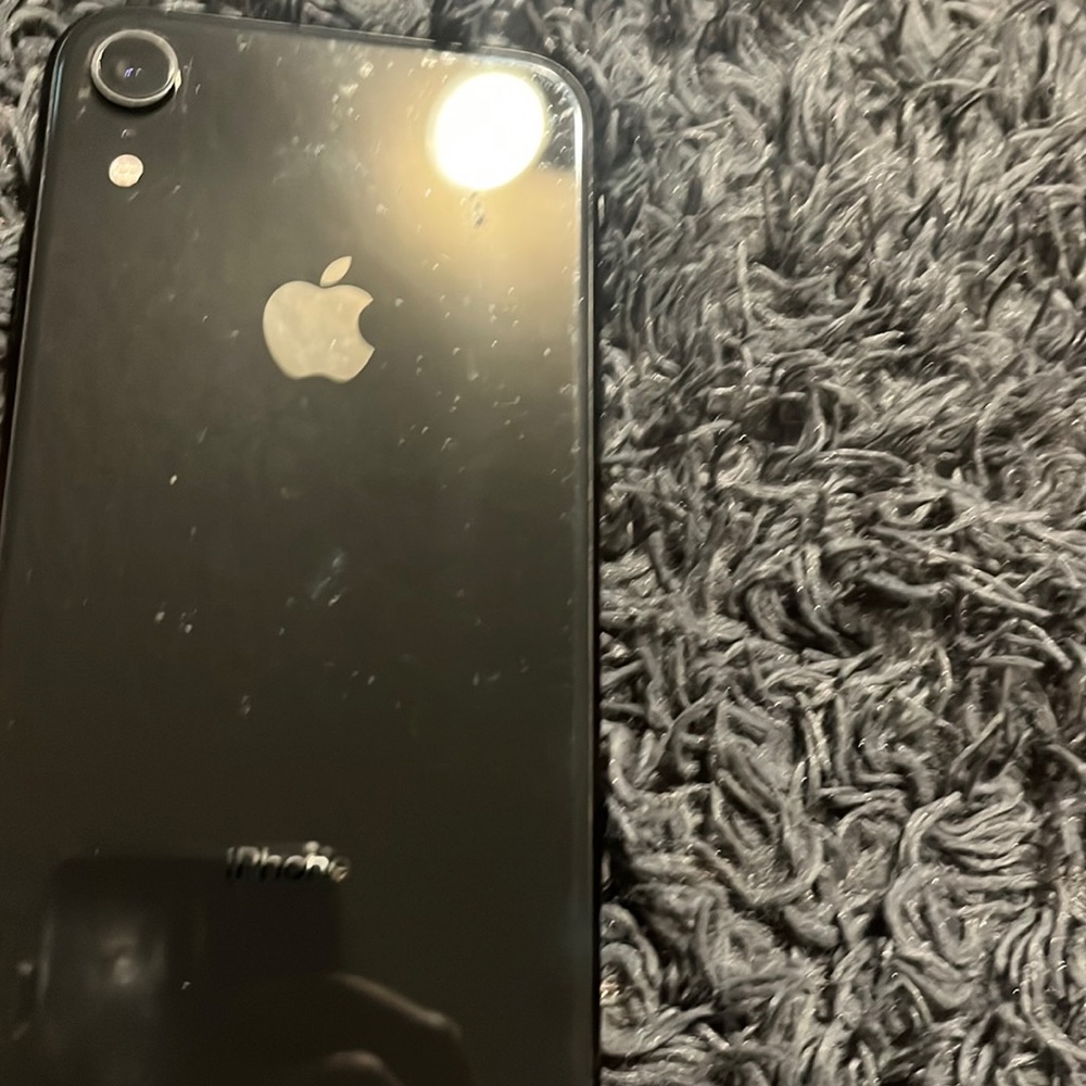 I phone Xr for 400 normal use
